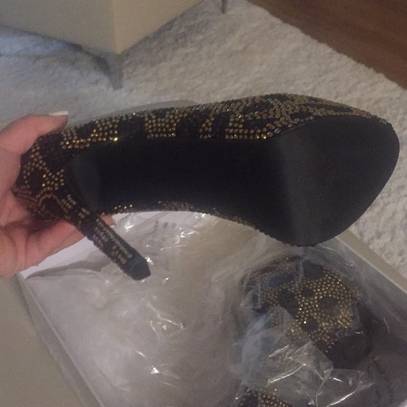 Steven Madden Dyvinal Leop Multi - Picture 3 of 5